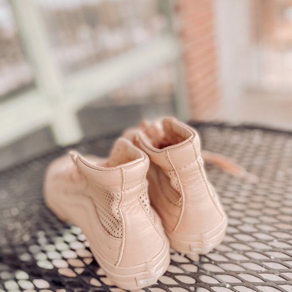 High Top Vans - Picture 2 of 3